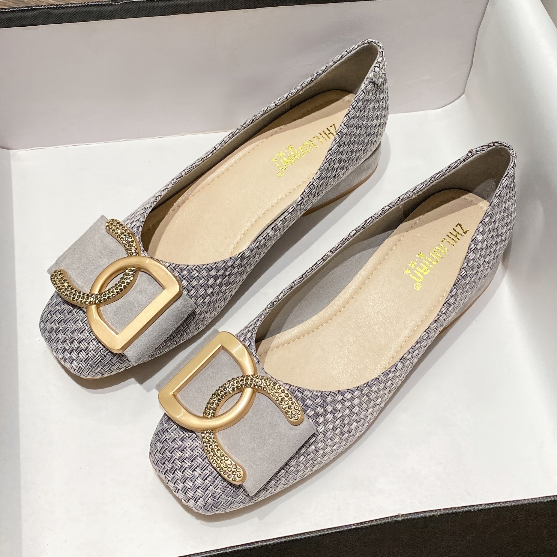 Women's Soft Sole Square Toe Low Heel Flat Shoes for Spring and Autumn