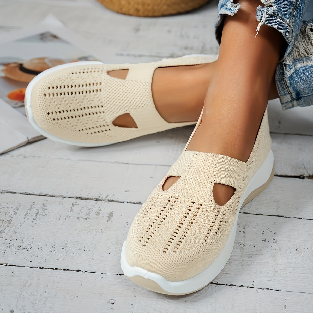Women's Slip-On Sneakers Lightweight Breathable Fabric All-Season Casual Rubber Sole