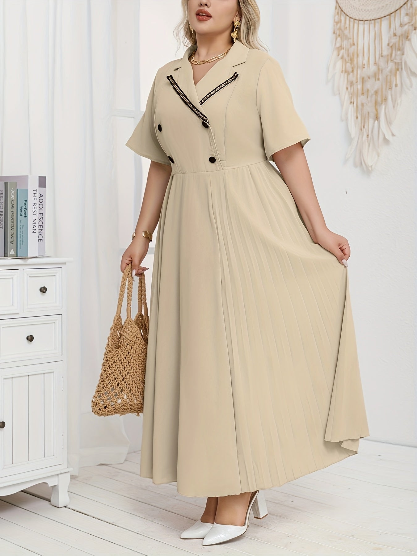 Women's Pleated Double-Breasted Dress With Minimalist Style