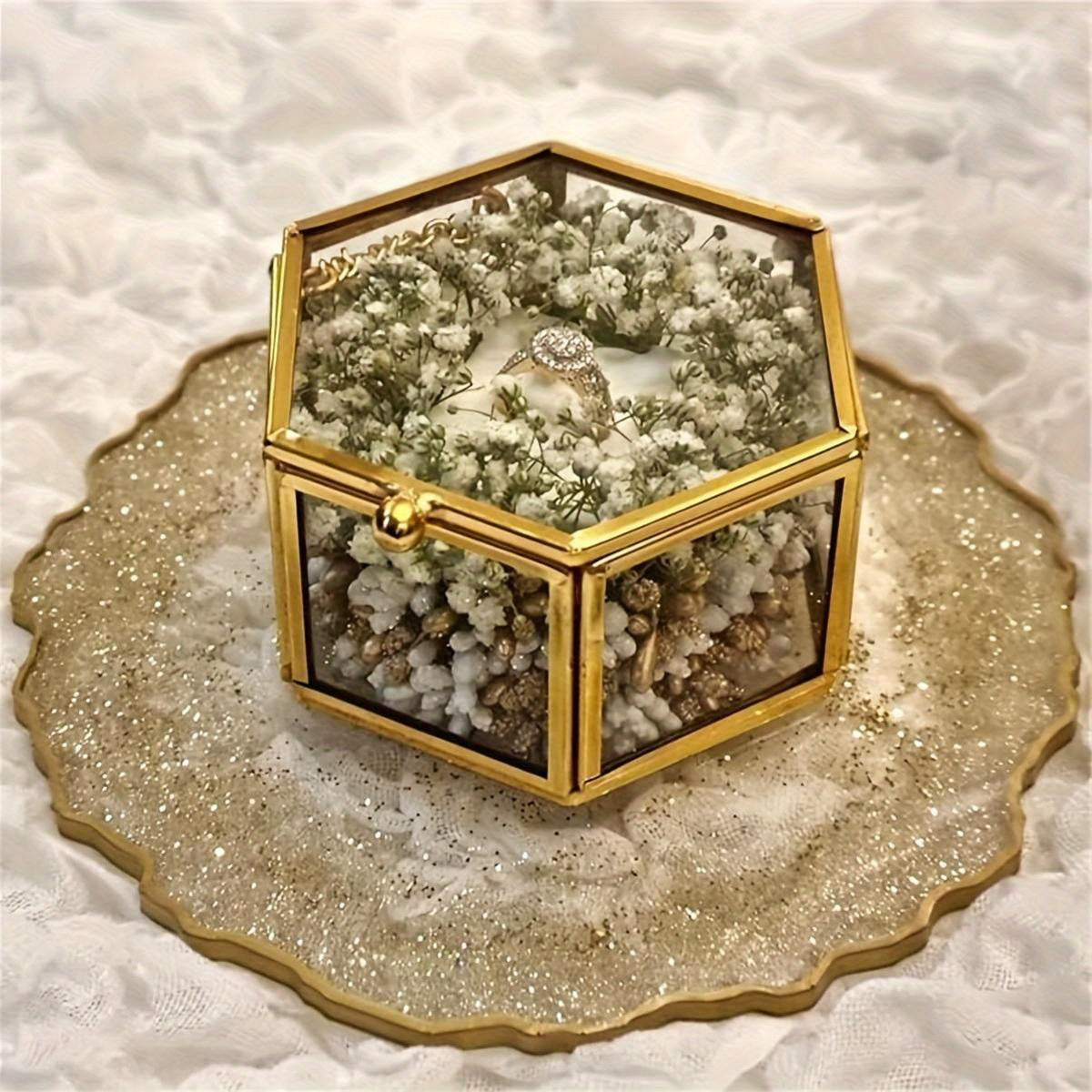 Ретро-шкатулка для украшений из стекла с золотой отделкой для хранения колец, серег, часов