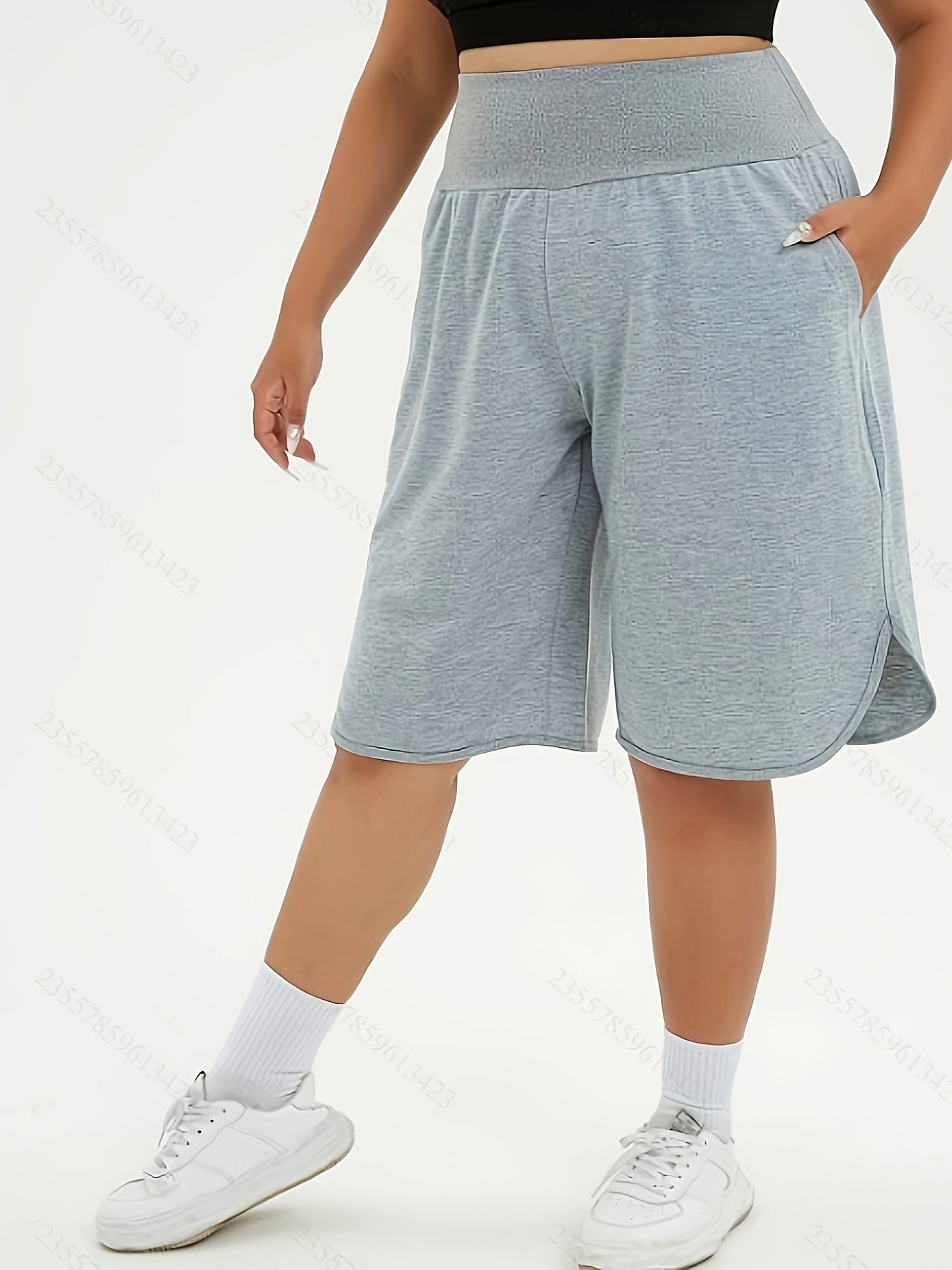 Women's Athletic Cropped Shorts Breathable Stretchy Pockets Gray