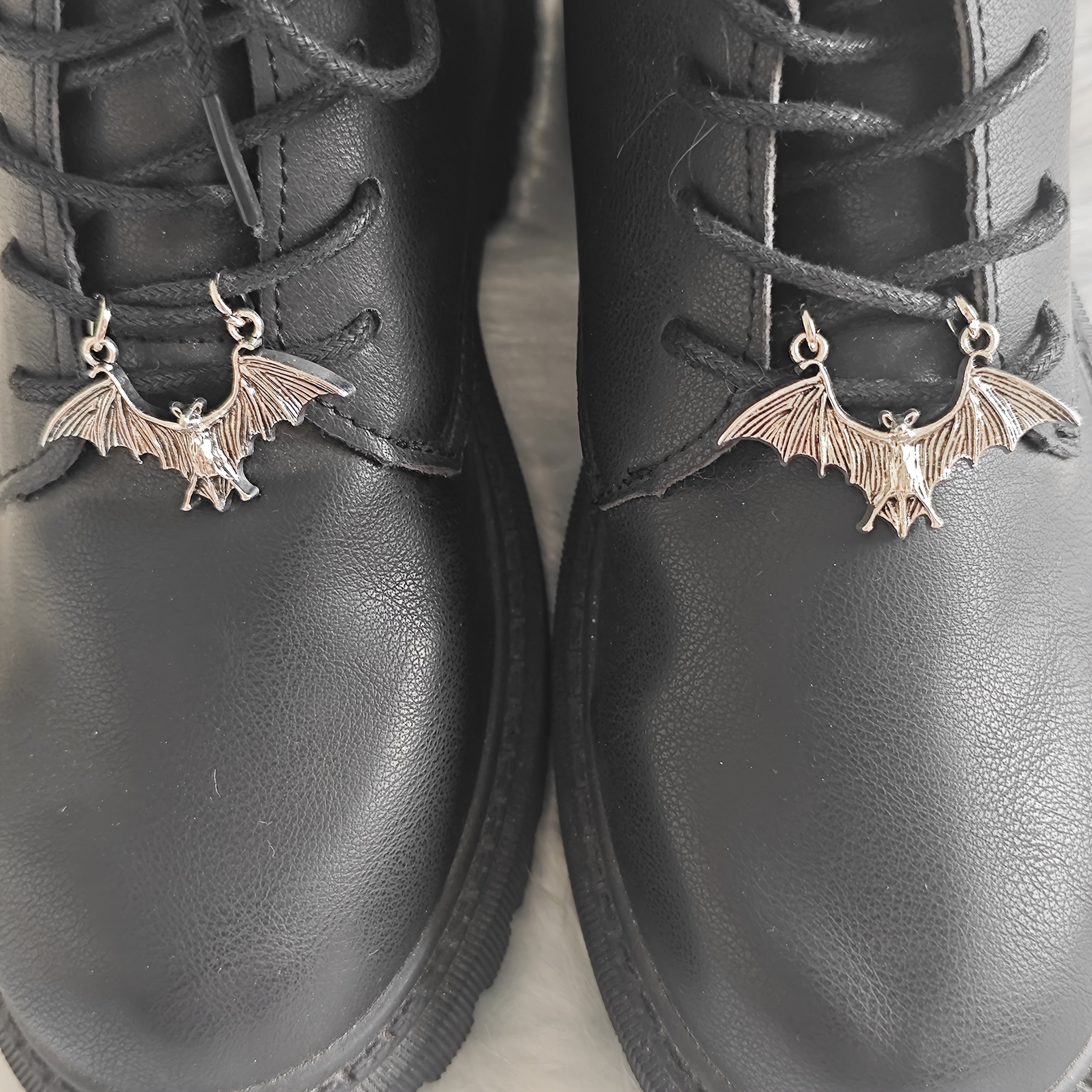 Gothic Punk Bat Shoe Charms Zinc Alloy Silver Distressed Accessories for Boots
