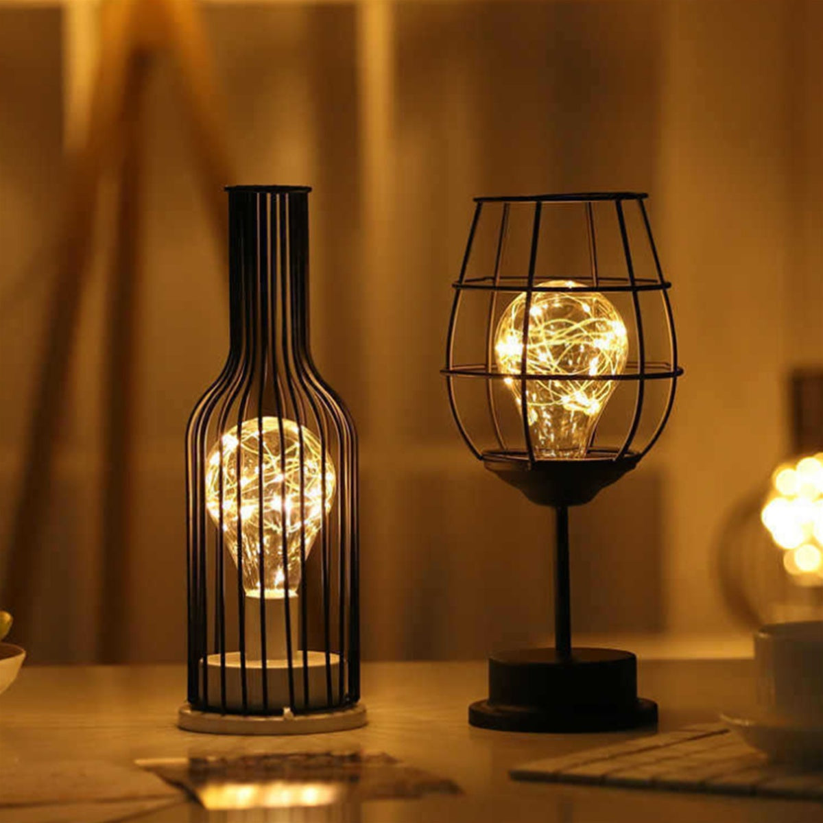 Iron Wire Cage Night Light Battery-Operated LED Table Lamp for Bedroom Living Room