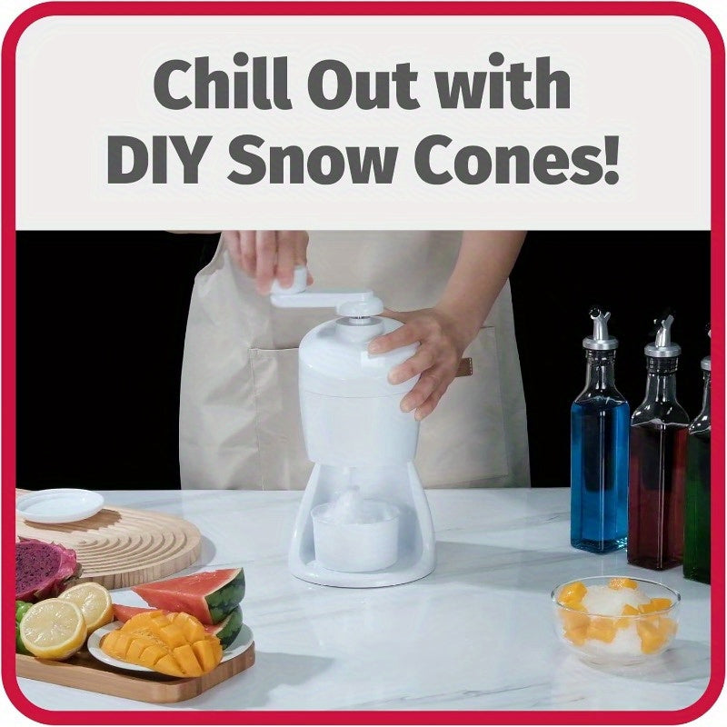 Uy uchun Snow Cone Machine, 3 ta muz blok shaklida qoliplar bilan, qo'lda boshqariladigan qo'l vintli.