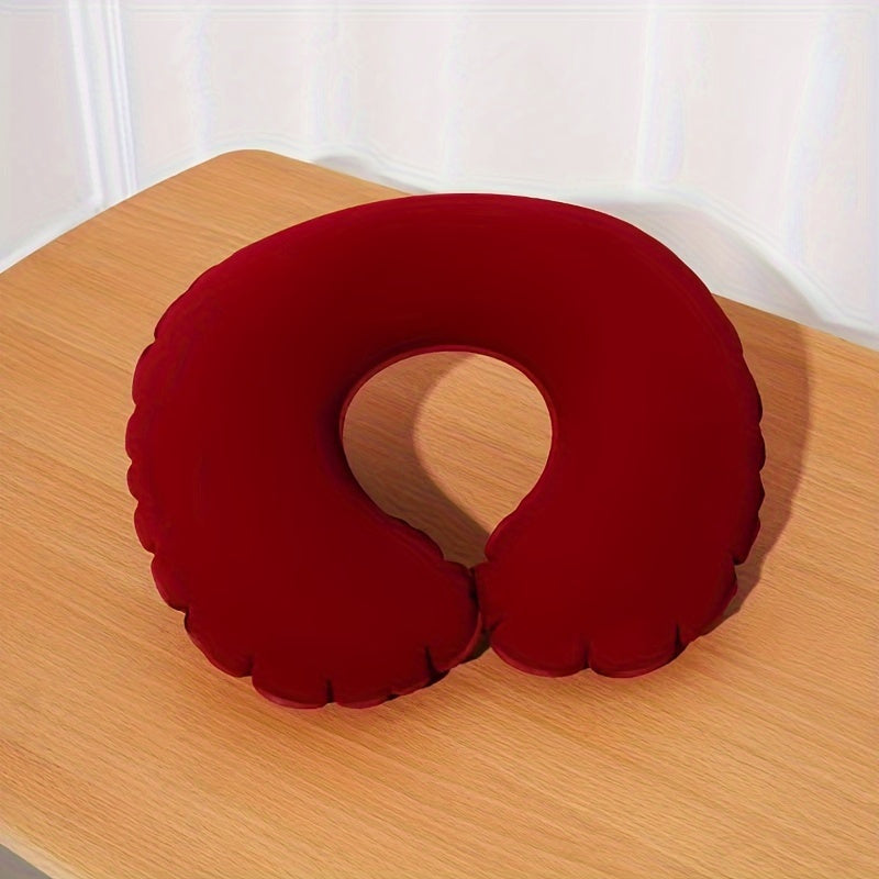 1 yoki 3 ta ultra-qulay inflatsiyalanuvchi C-shaklidagi bo'yin yostig'i to'plami, sayohat va avtomobil foydalanishi uchun mukammal. Yumshoq velur materialdan tayyorlangan, zipli nylon qopqoq bilan, qo'l bilan yuvish mumkin.