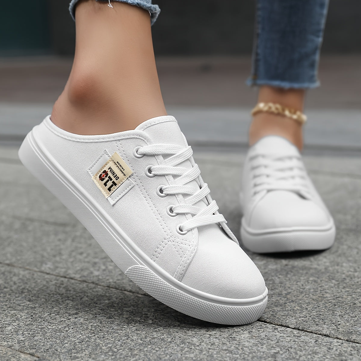 Ayollar uchun slip-on kundalik poyabzal nafas oladigan mato, sirpanmaydigan taglik, qora, oq, pushti