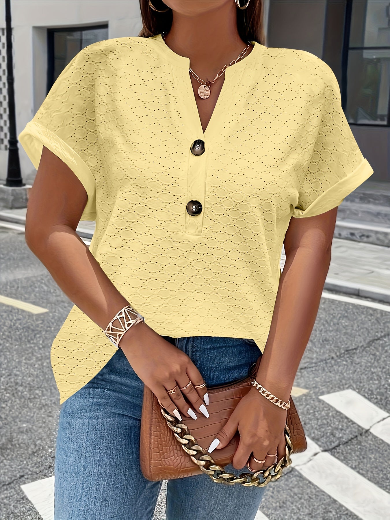 Women's Plus Size Solid Eyelet V-Neck T-Shirt for Spring and Summer