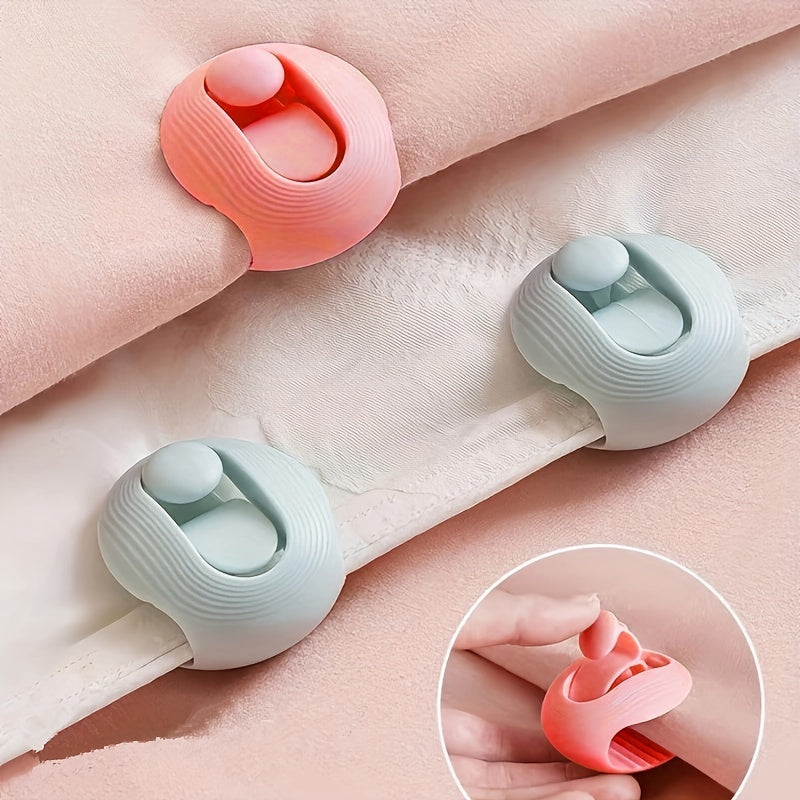 Two Pieces Round Quilt Holders Non-Slip Grip Bed Sheet Blanket Clips