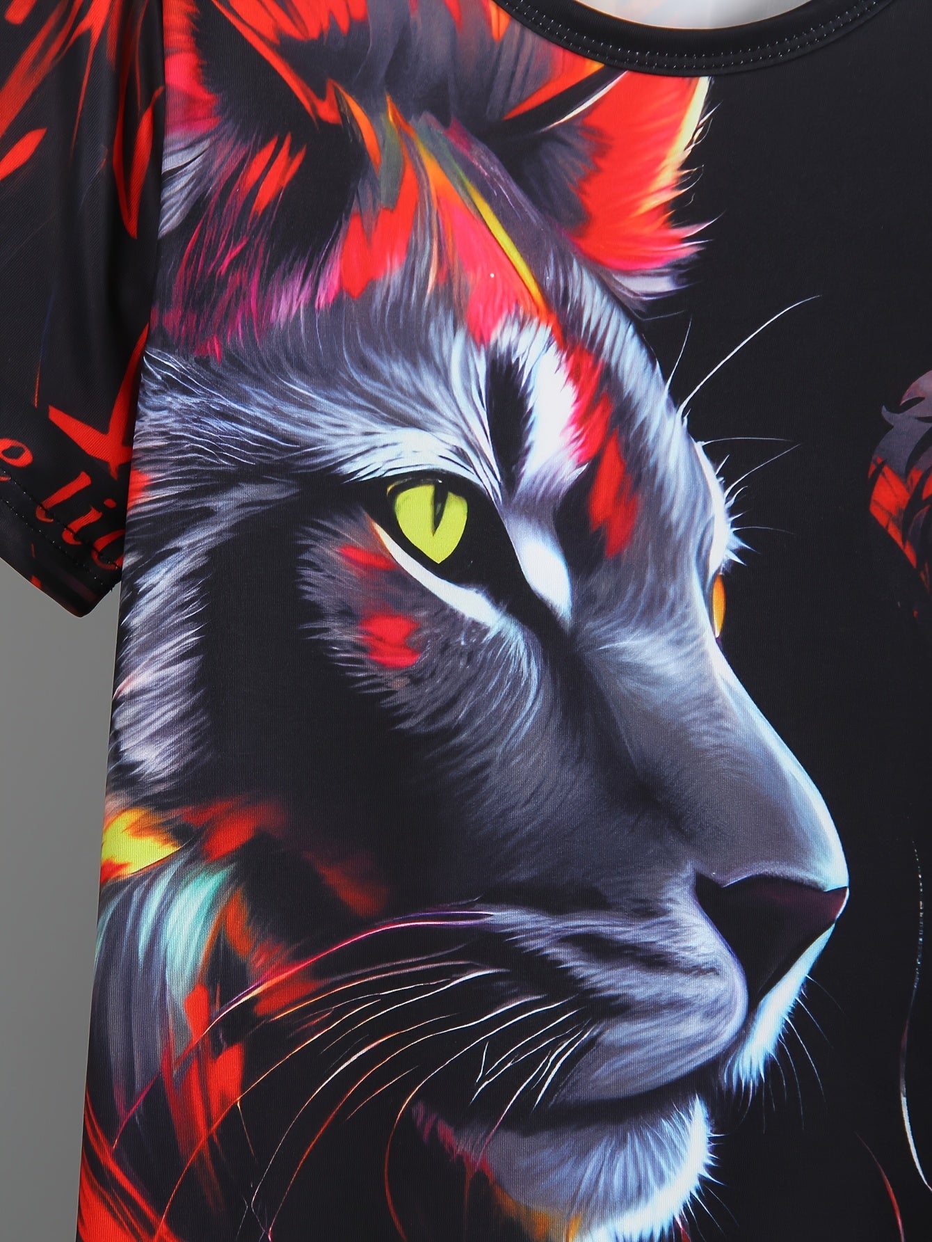 Boys Casual Two-Piece Suit with Lion Pattern for Outdoor Activities