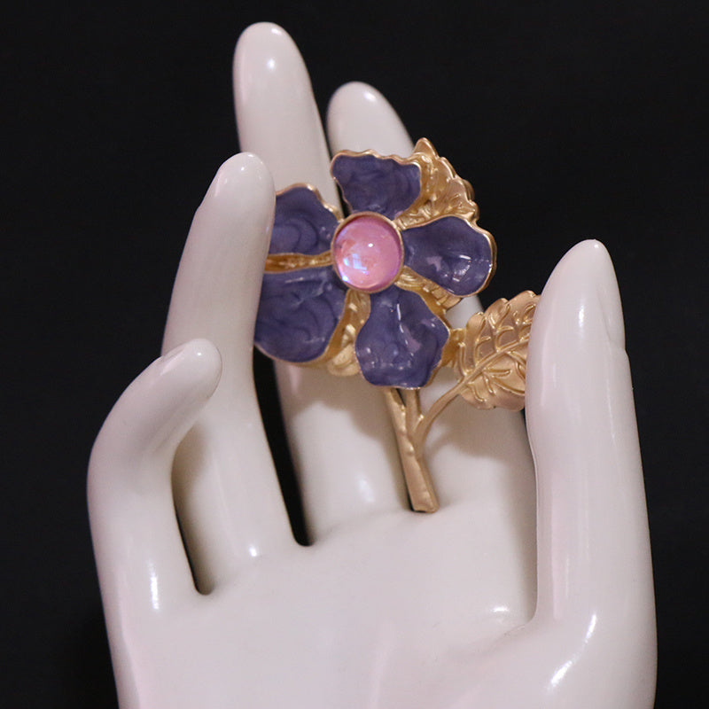 Elegant Enamel Brooch in Baroque Flower Design Irregular Shape Pin for Women