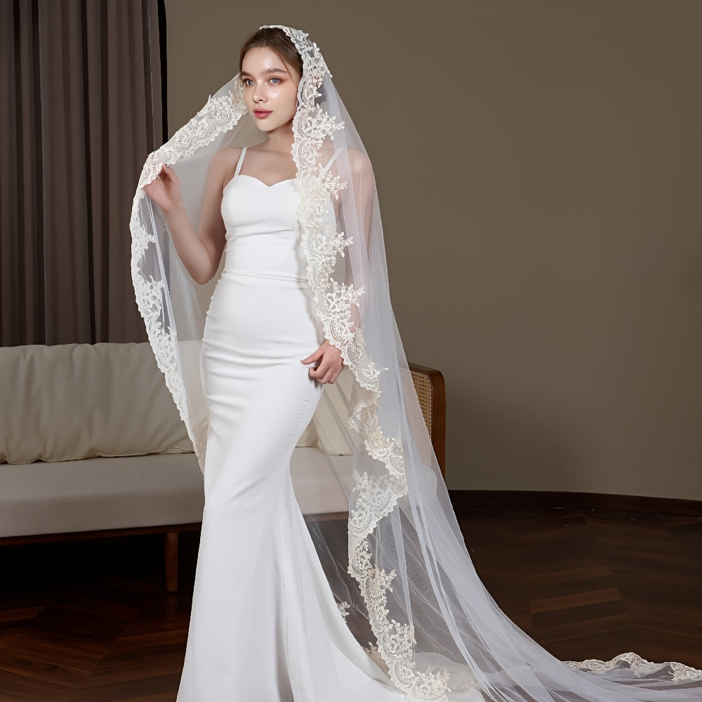 Women's Champagne Lace Bridal Veil with Long Train for Wedding