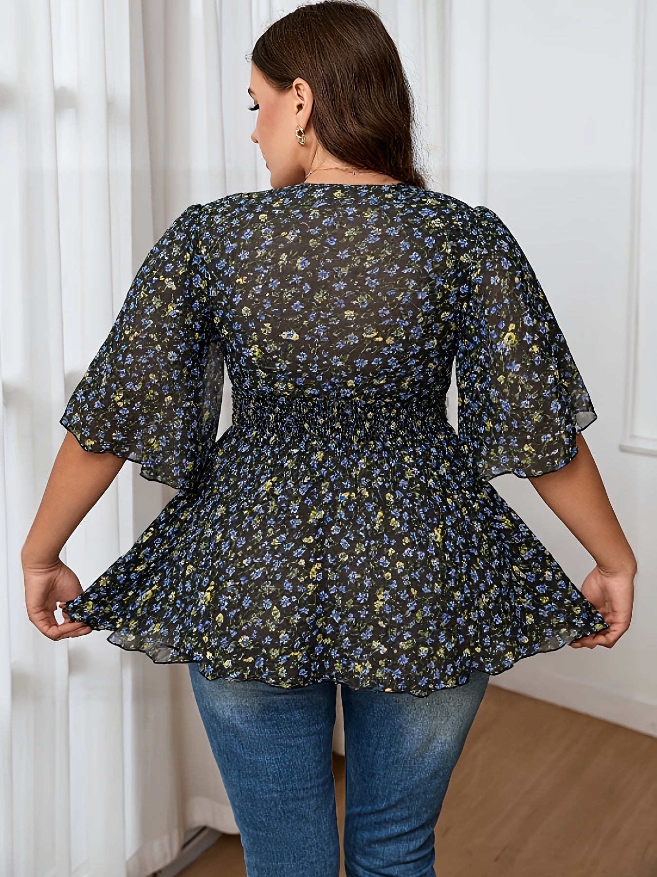 Plus Size Women's Floral V-Neck Blouse Short Sleeve Black Blue Summer Vacation