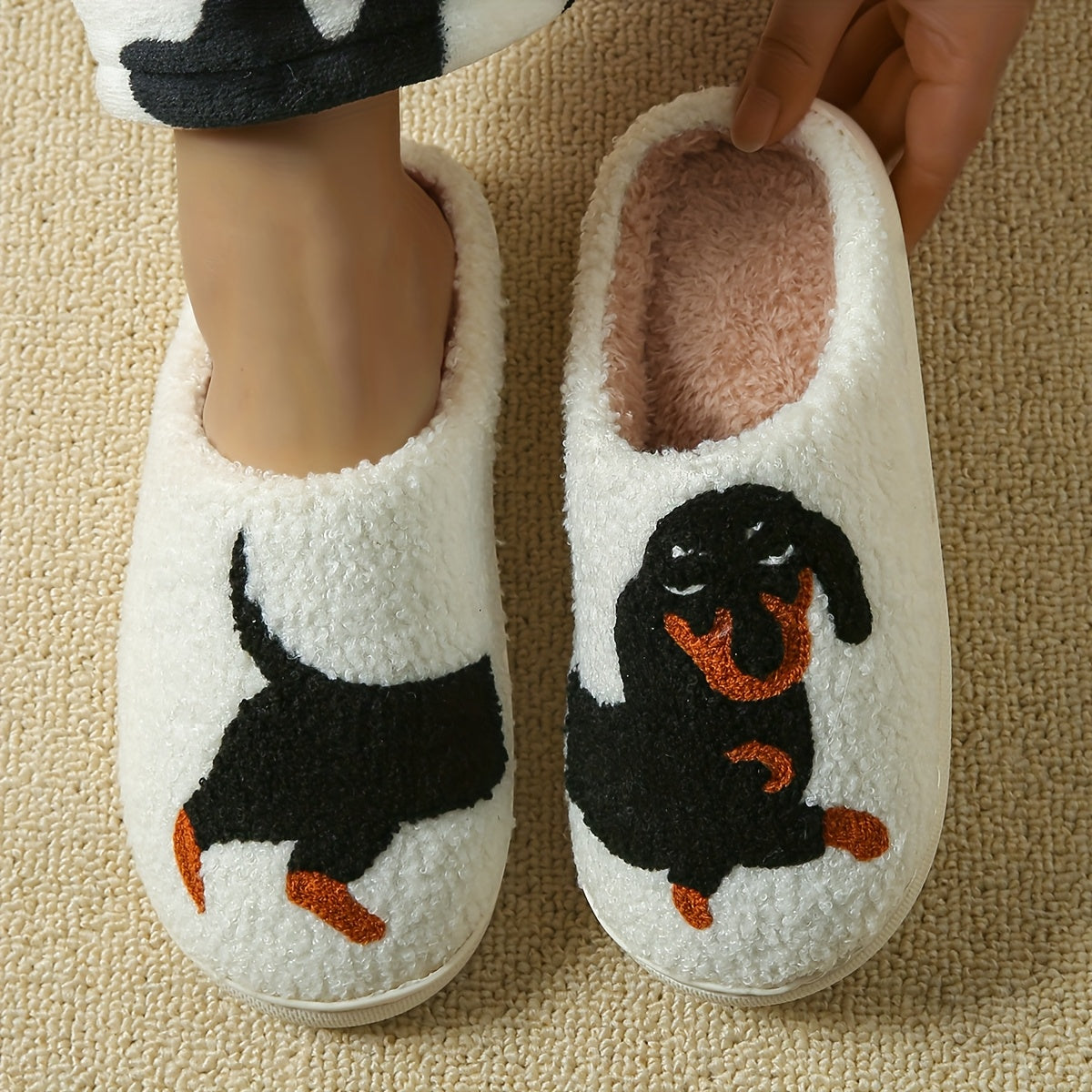 Unisex Fleece-Lined Dog Slippers Non-Slip Indoor Cozy Indoor Slippers