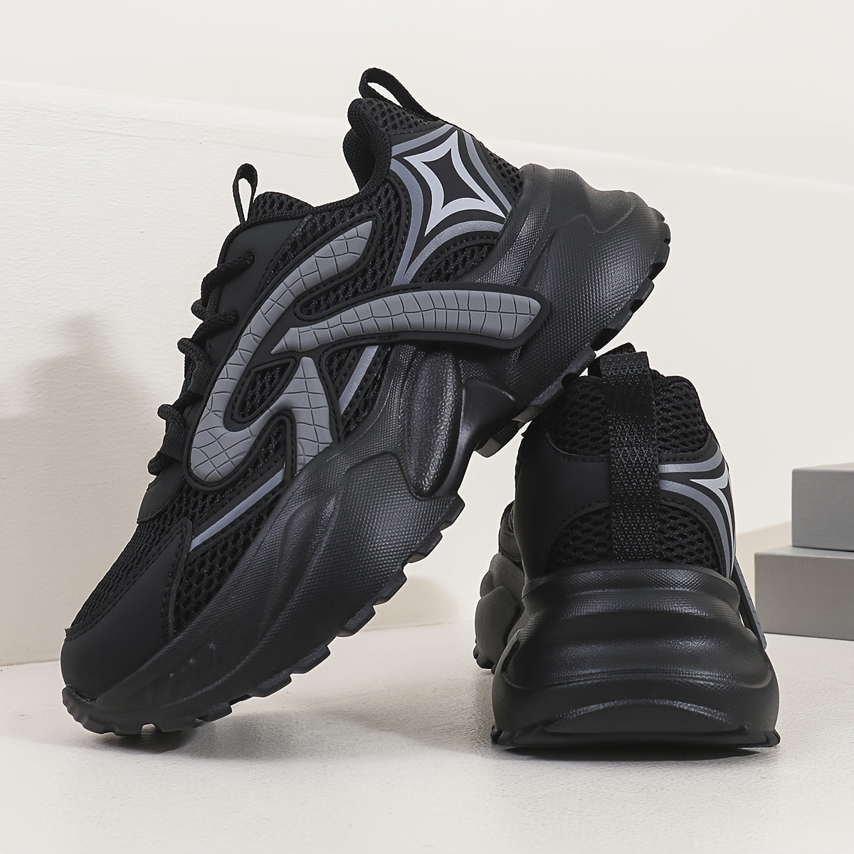 Women's Mesh Sneakers Lace Up Platform Breathable Non-slip Walking Shoes