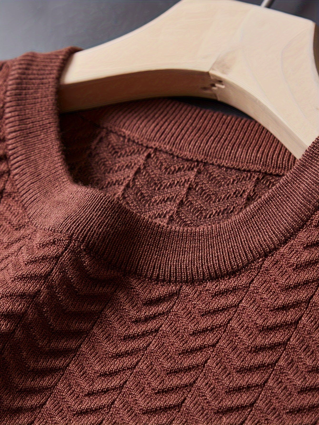 Men's Striped Knitted Short Sleeve Crew Neck Sweater for Fall Winter Street Style