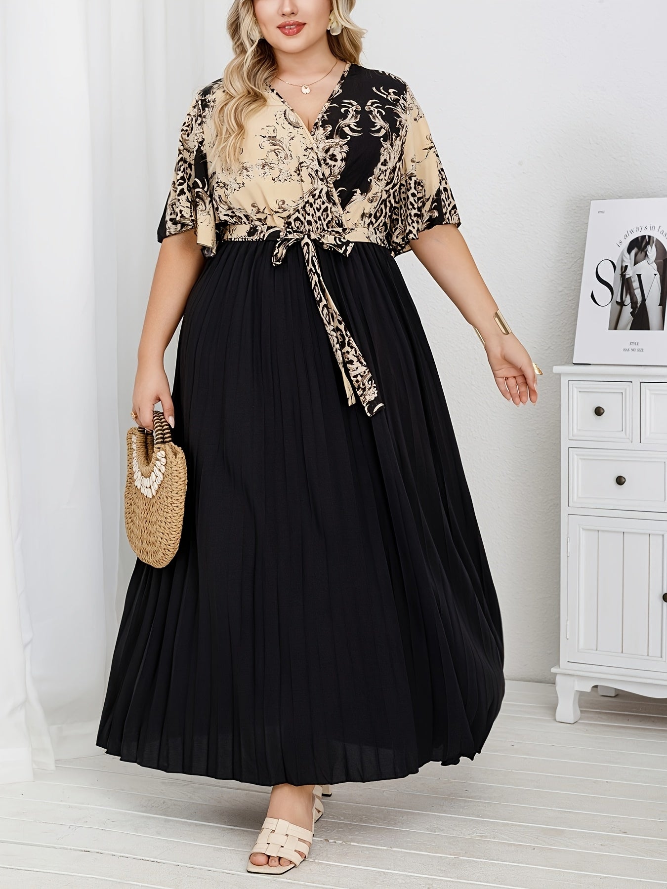 Women's Plus Size Pleated Print V-Neck Dress Elegant Temperament