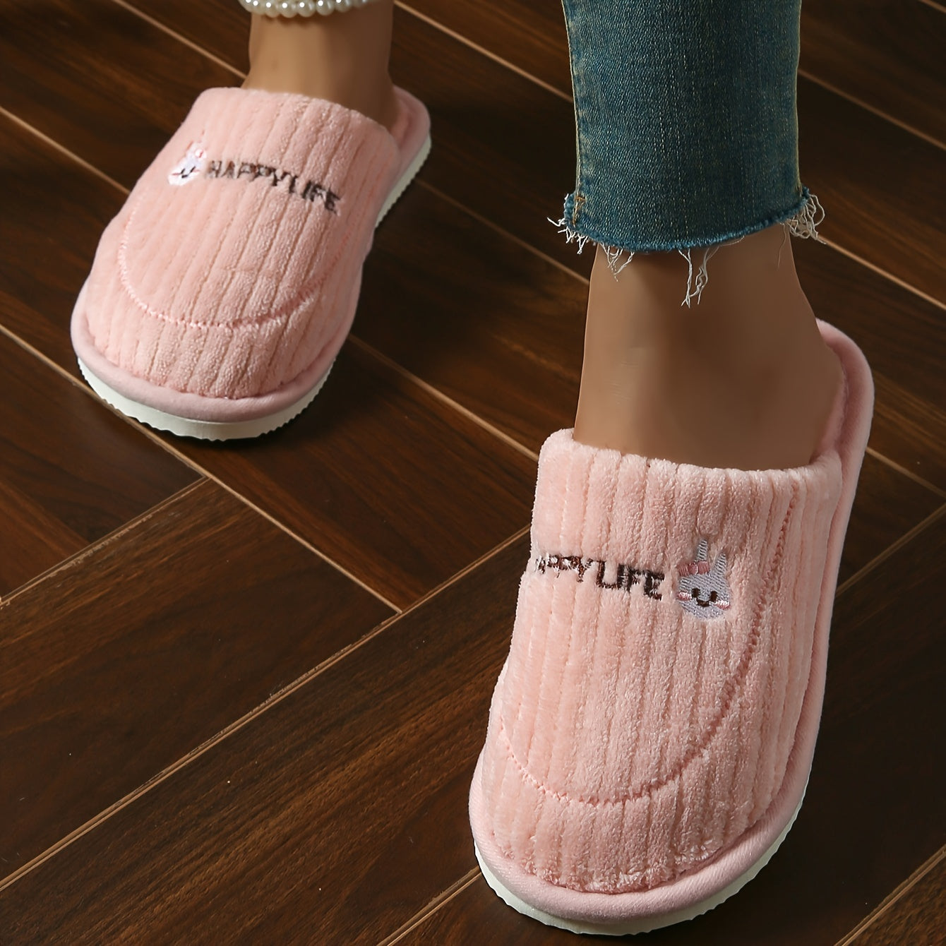 Женские домашние тапочки на slip-on с плюшевой подкладкой и мультяшным дизайном, бежево-розовые