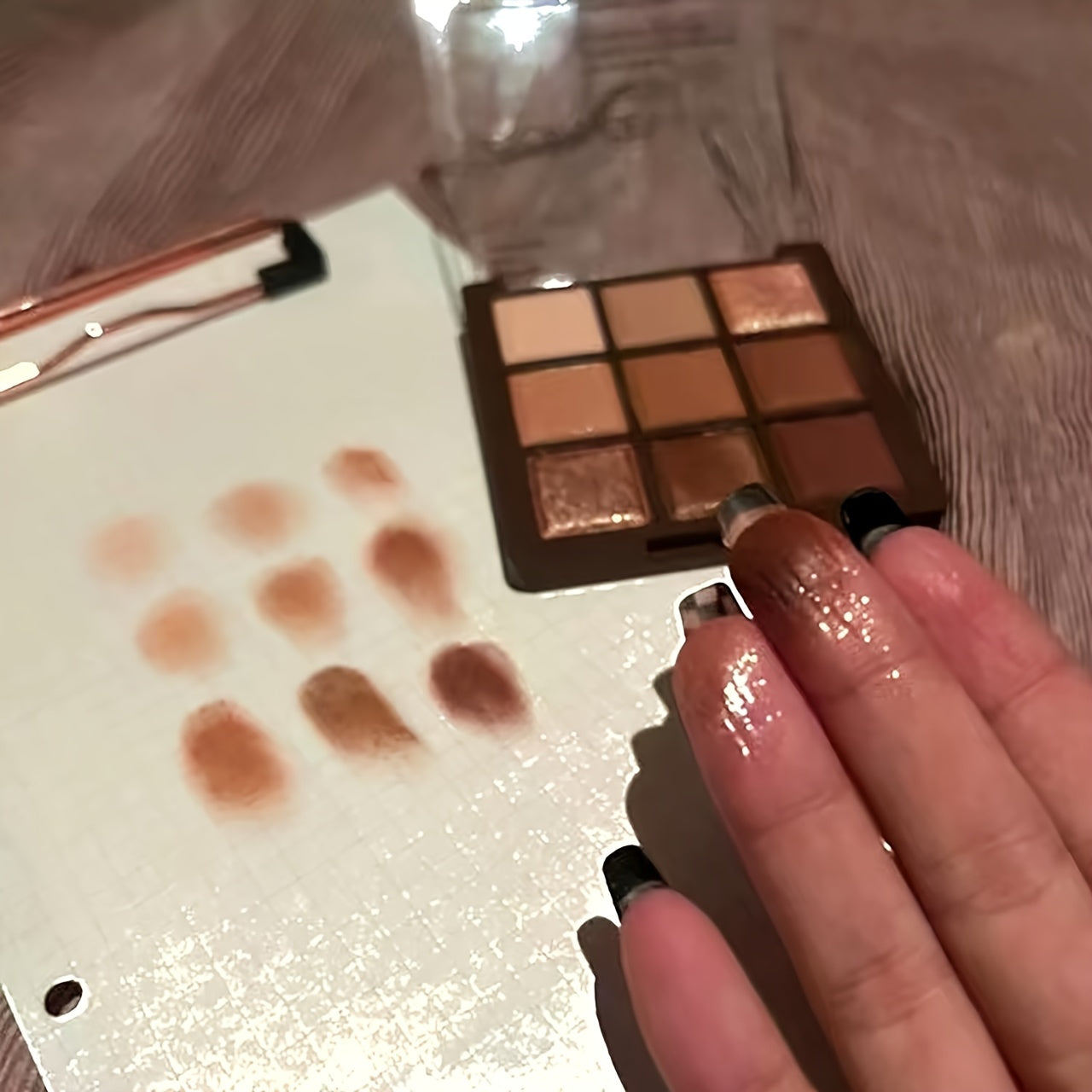 Brown Matte and Shimmery Eyeshadow Palette with 9 Colors for Long-Lasting Smokey Eye Makeup