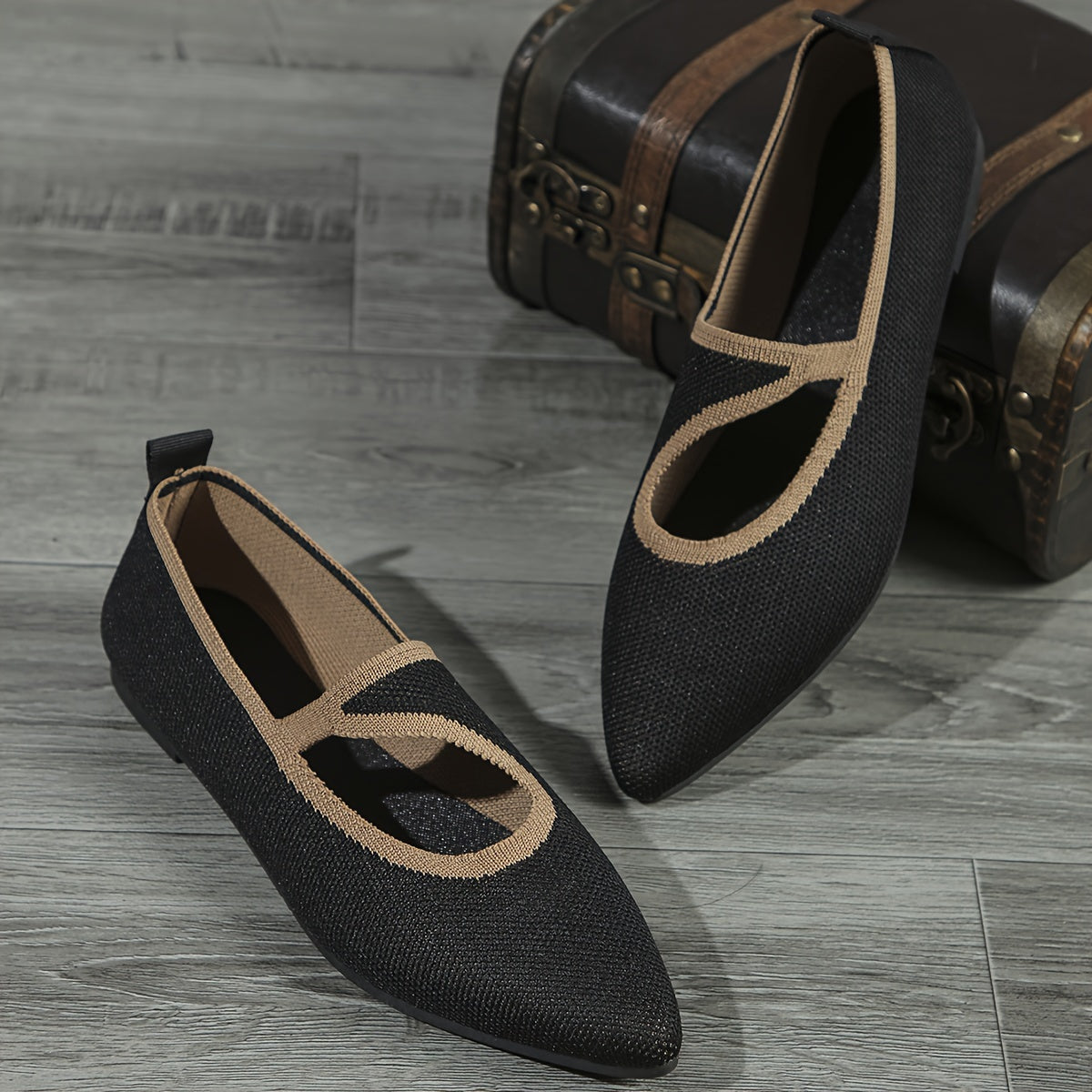 Women's Slip-On Flats with Pointed Toe and Rubber Sole for All Seasons