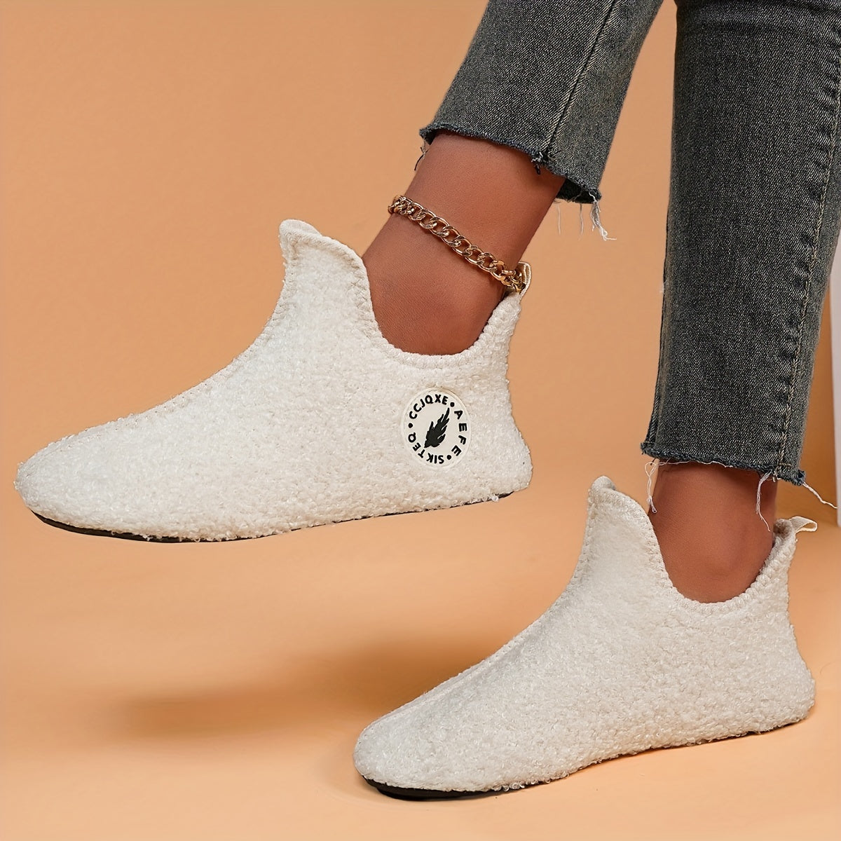 Women Fluffy Plush Winter Boots Lightweight Flat Soft Sole Slip On