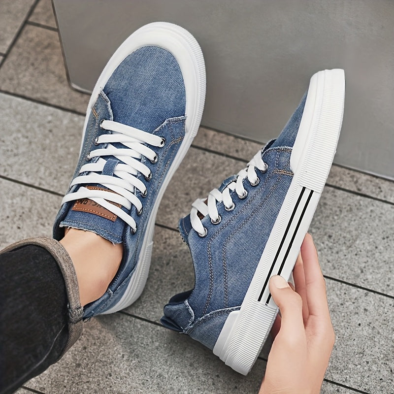 Men's Canvas Low-Top Sneakers Casual All-Season Lace-Up Solid Color