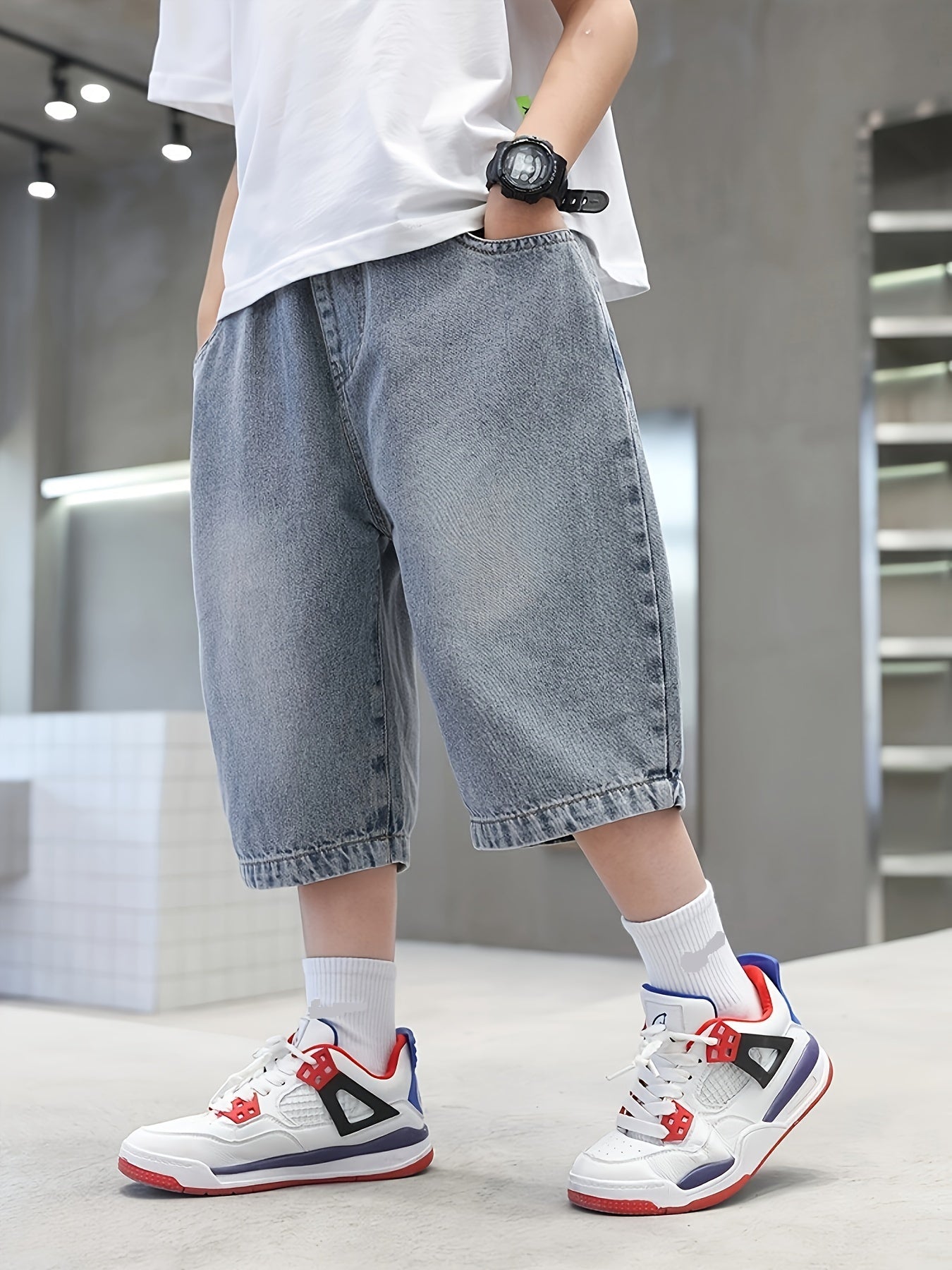 Boy's Wide Leg Cropped Jeans with Cartoon Graphics Loose Fit for All Seasons