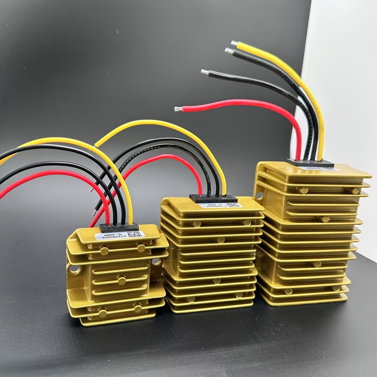 Convertidor elevador DC-DC de 9V-20V a 24V 1A-20A Fuente de alimentación para electrónica