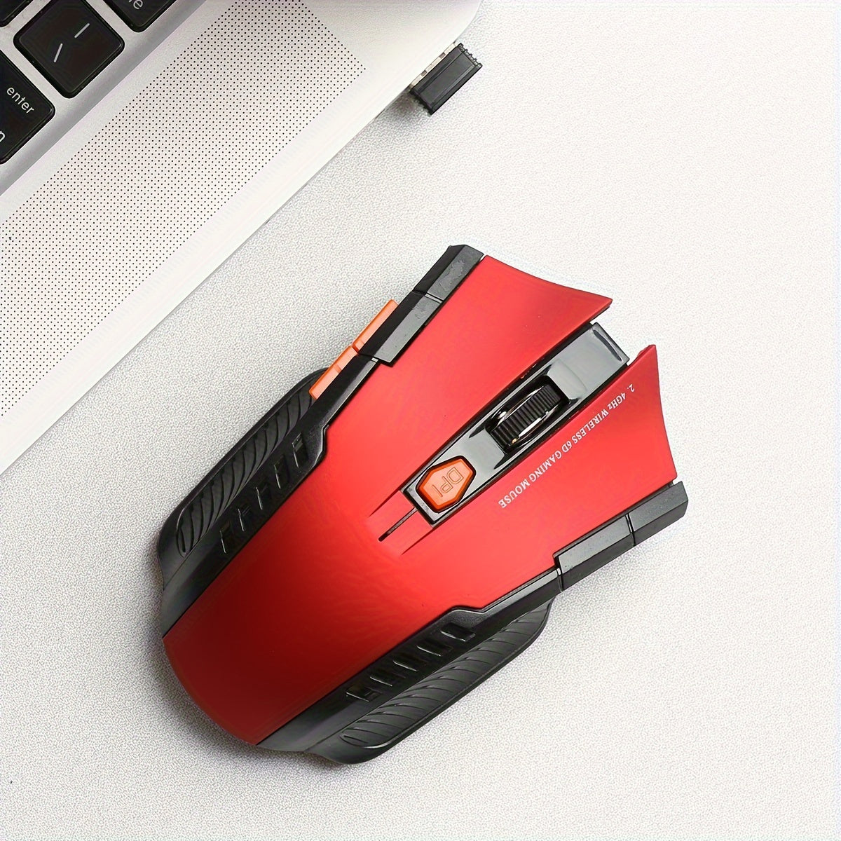 Ergonomik dizaynga ega portativ simsiz sichqoncha, o'yin va ofis ishlari uchun ideal.