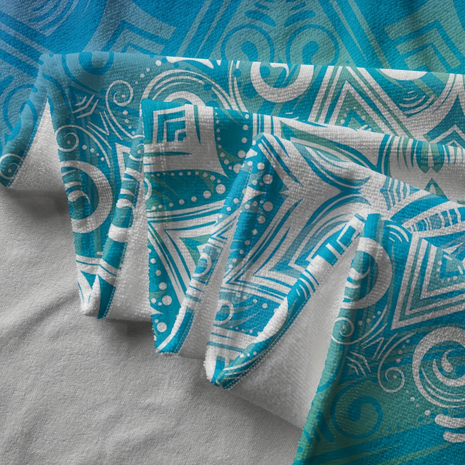 Mandala Pattern Large Quick-Drying Beach Towel for Pool Camping Travel