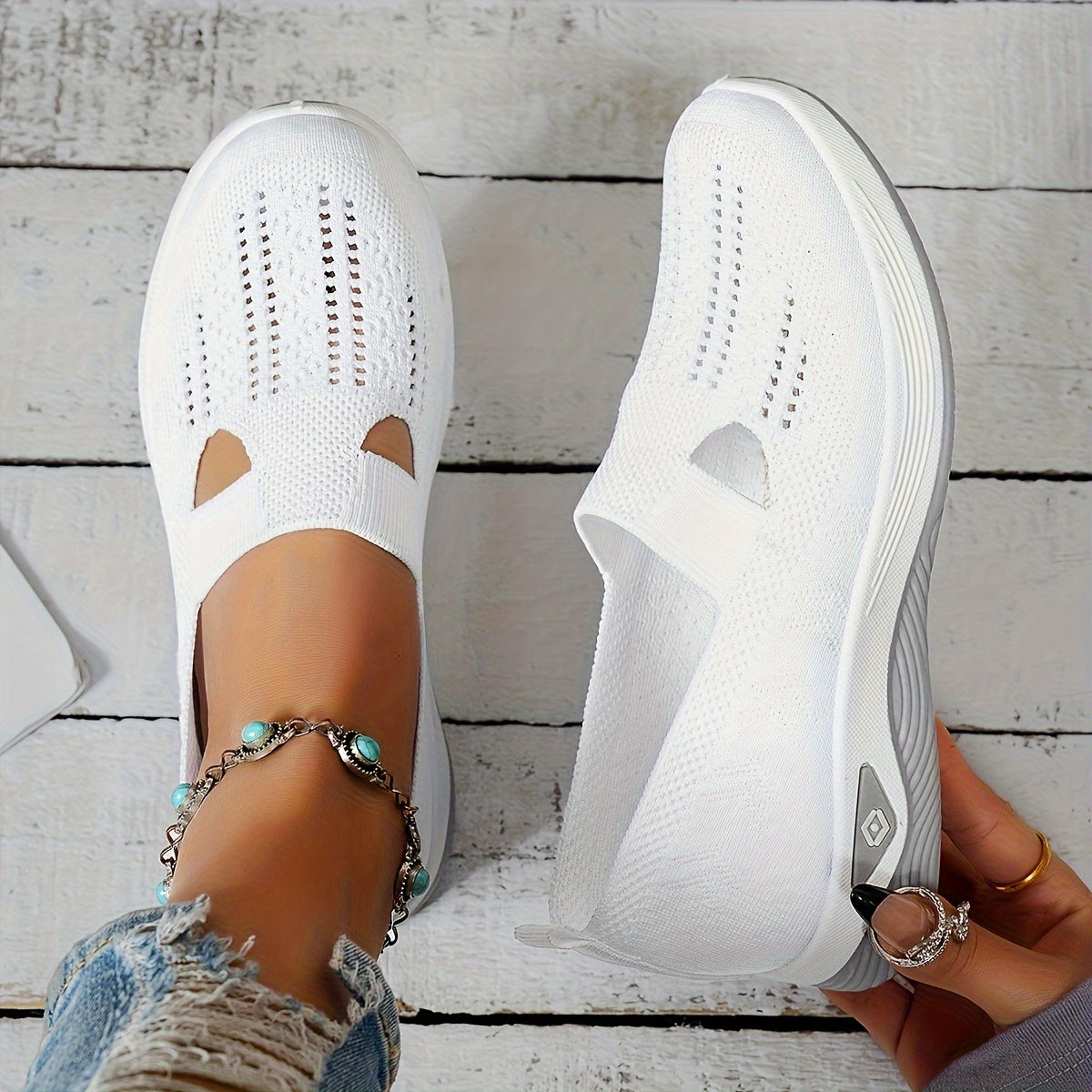 Women's Mesh Slip-On Sneakers Lightweight Breathable Walking Shoes
