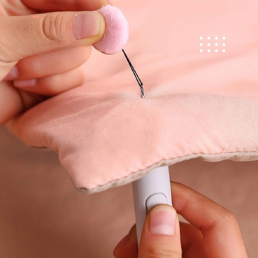 Set of 8 Duvet Clips with 1.98 cm Snap Fasteners and Detachable Buttons for Bedding Security