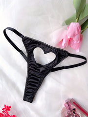 Tanga de lencería de encaje para mujer con recortes en forma de corazón y detalles en anillo