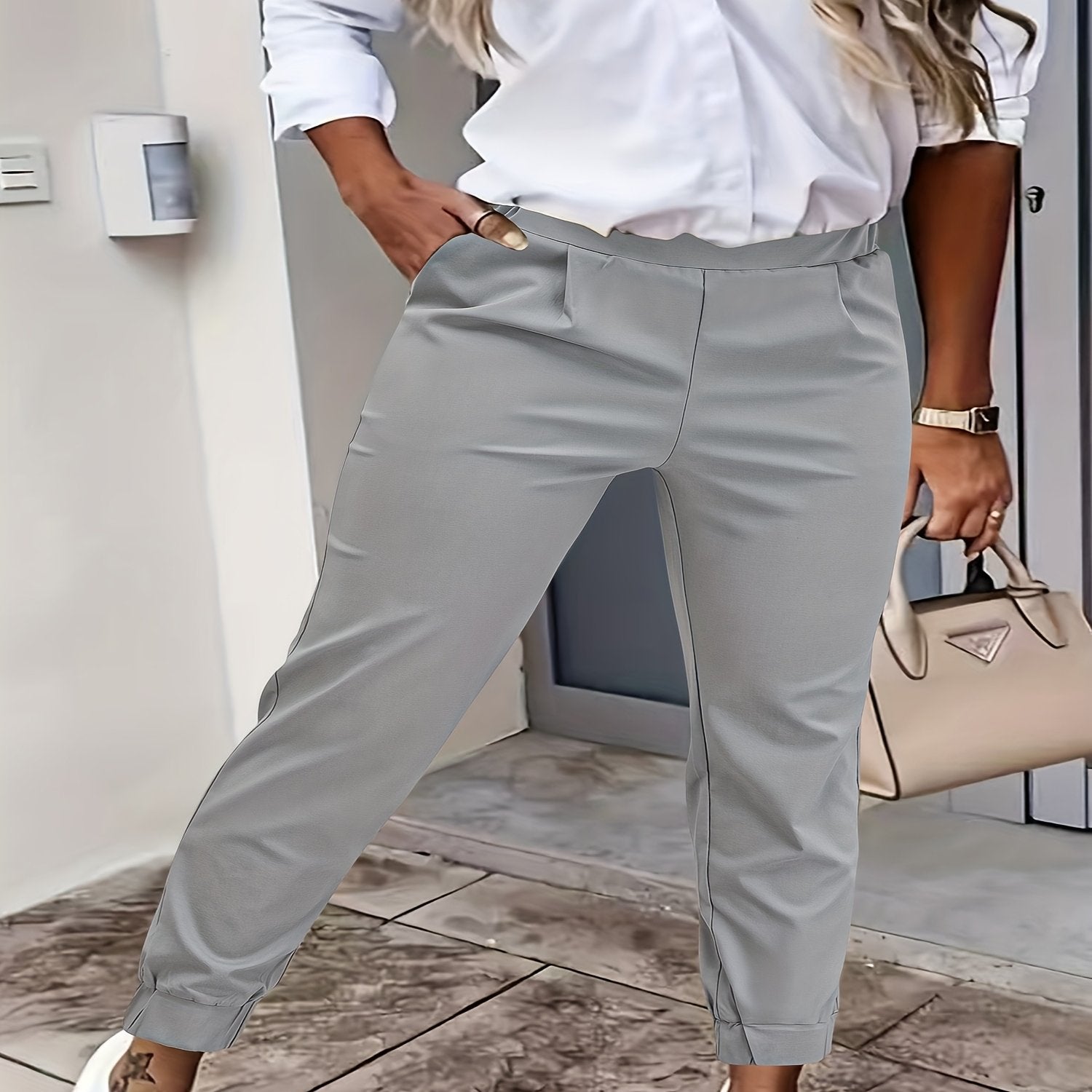 Women's Plus Size Cargo Pants Solid Color Stretch Fabric All-Season Pockets