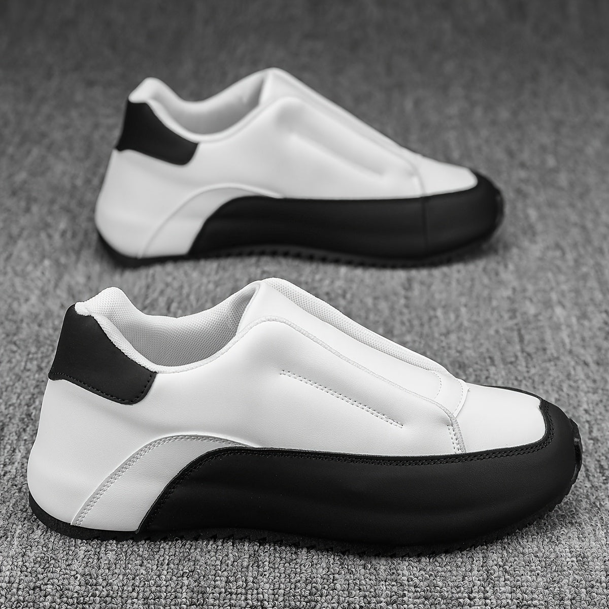 Men's Casual Slip-On Sneakers Black White Thick Sole Height Boosting Low Top Round Toe All-Season
