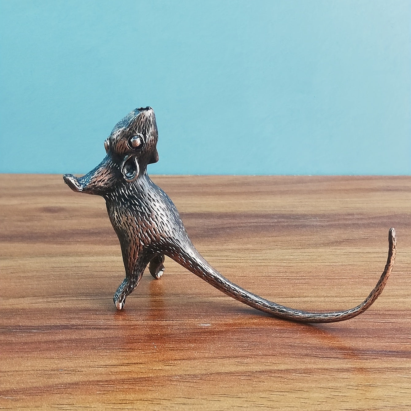 Adorno en miniatura de ratón de metal para escritorio y decoración de ceremonia del té