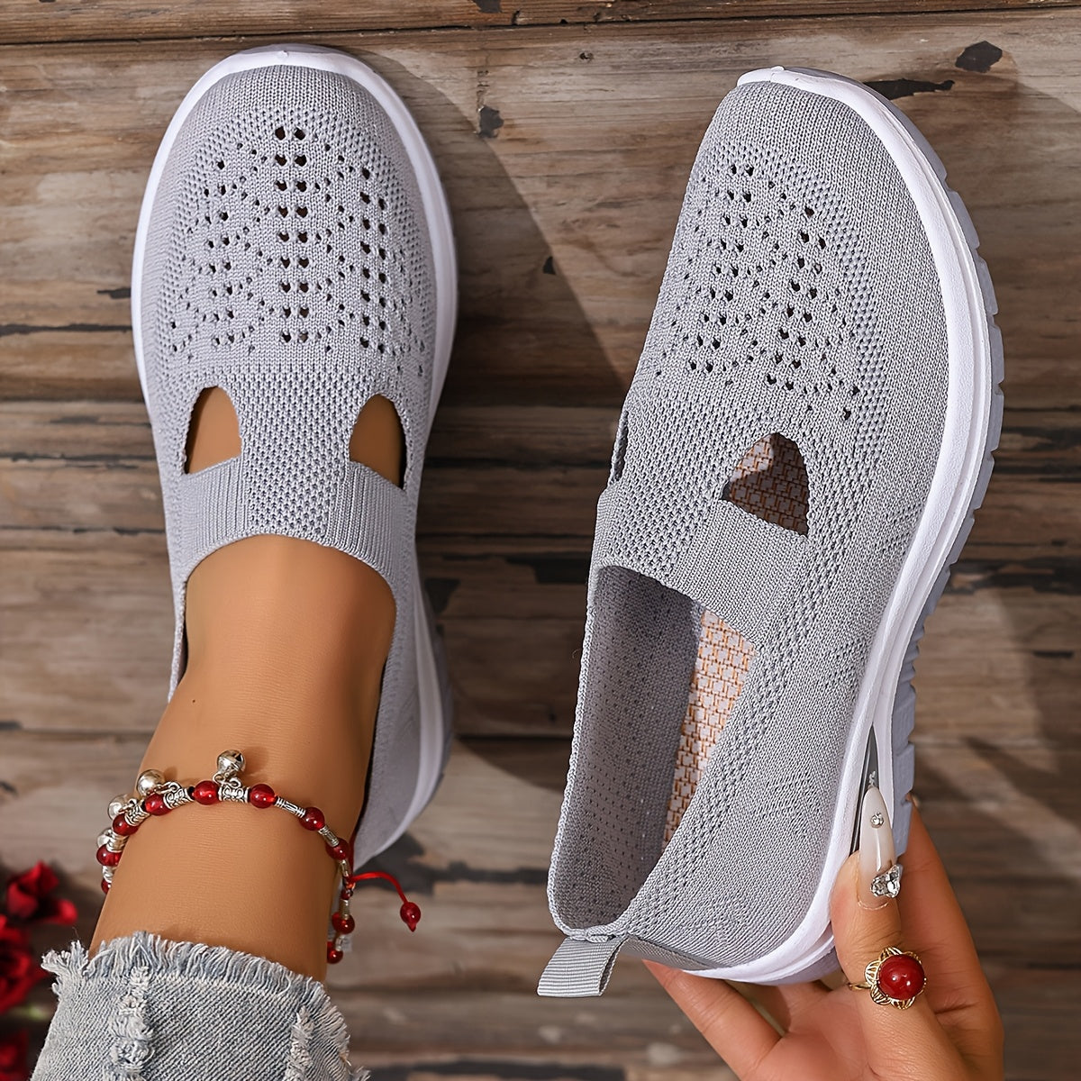 Women's Light-Colored Casual Sneakers Summer Beach Vacation Shoes