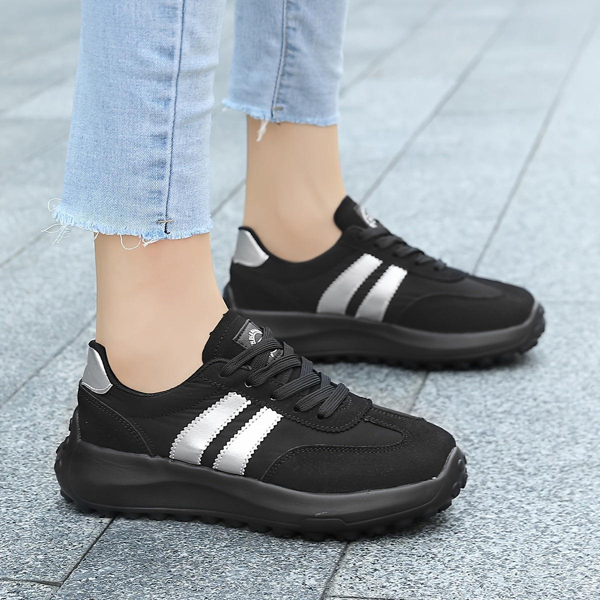 Women's Casual Canvas Sports Shoes with Shock-Absorbing Sole and Striped Laces