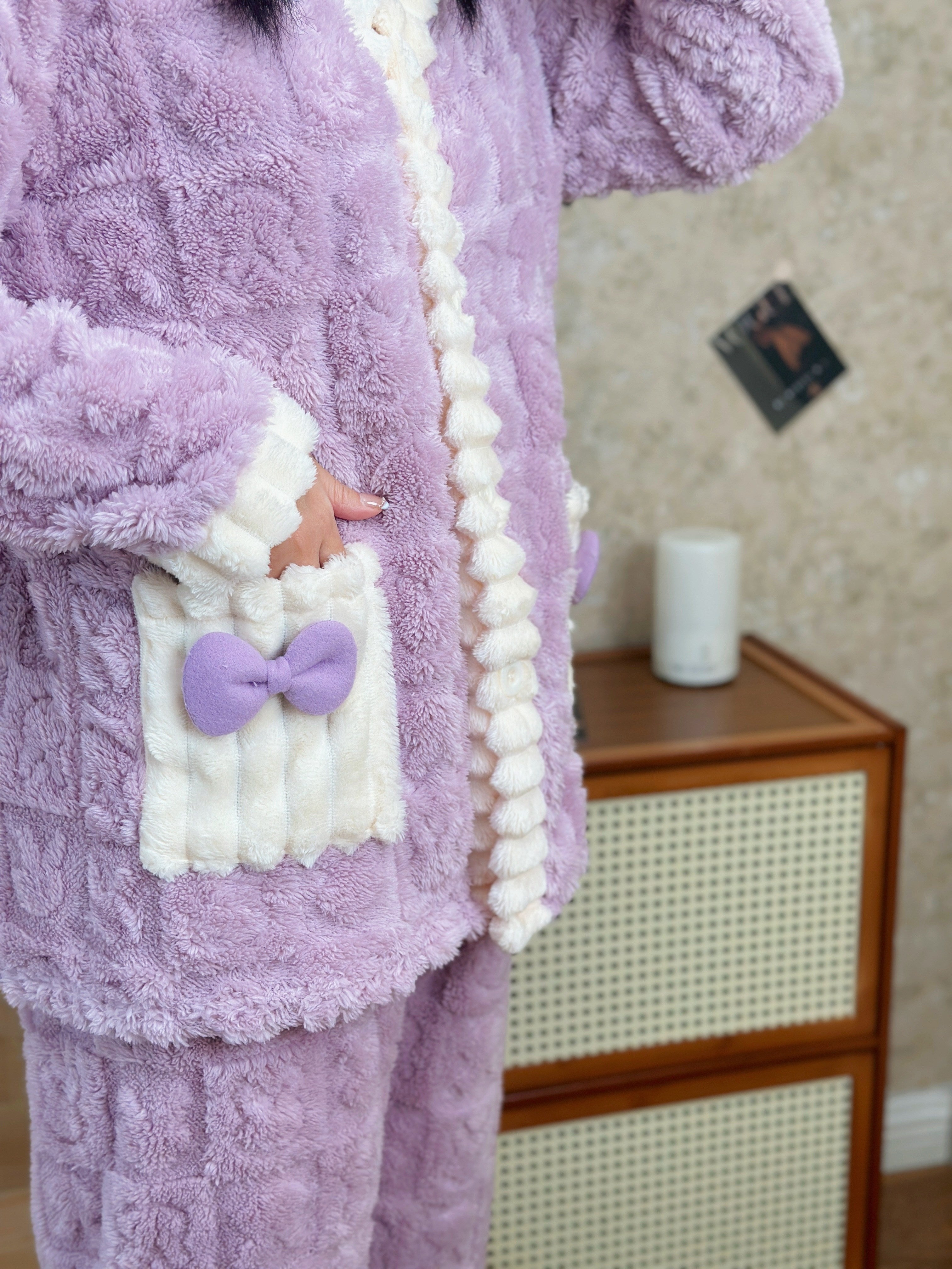 Conjunto de pijama de felpa con escote en V de mujer, con patrón de conejo y lazo, para ropa de dormir de otoño e invierno