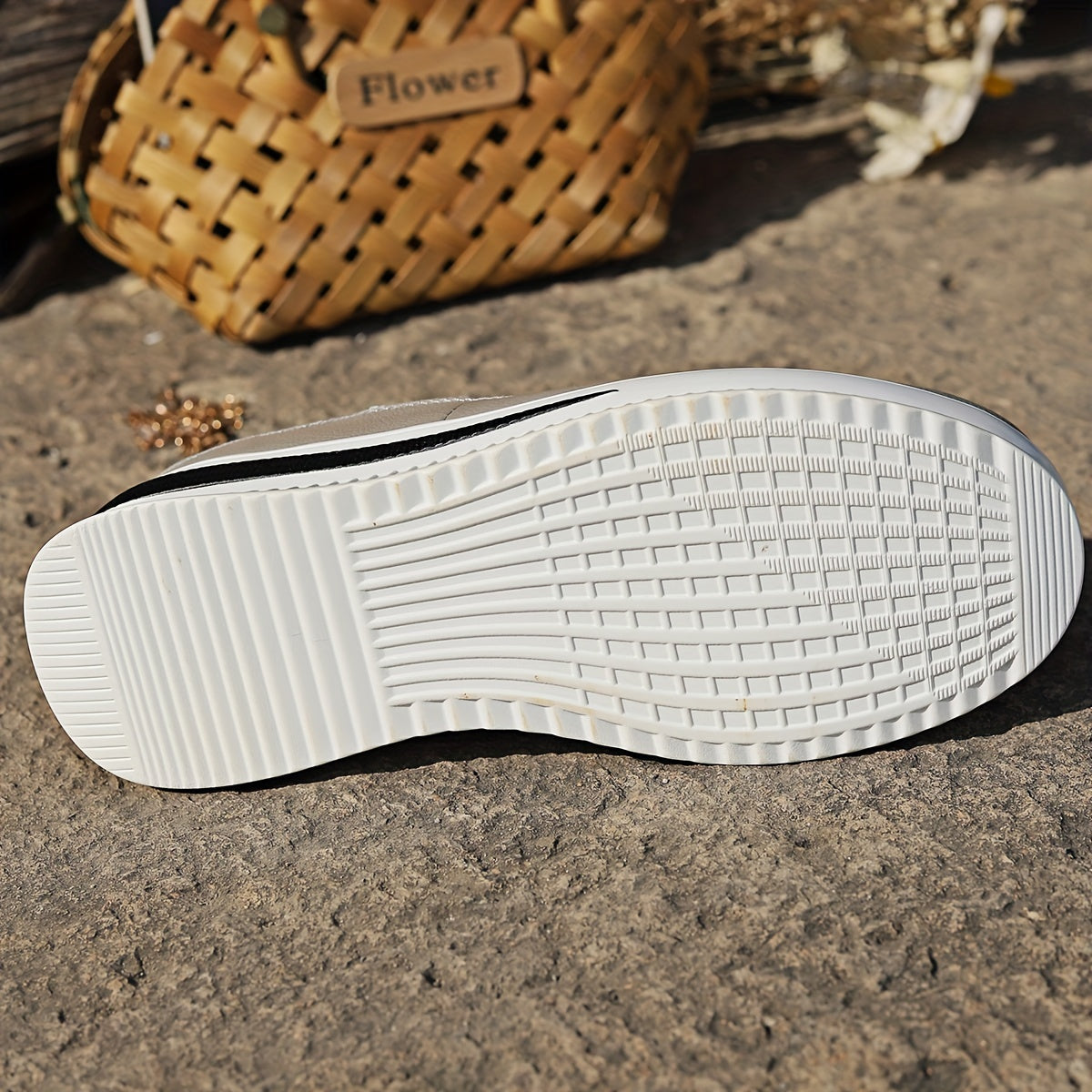 Women's Casual Slip-On Sneakers Lightweight Faux Cover Thick Sole Round Toe