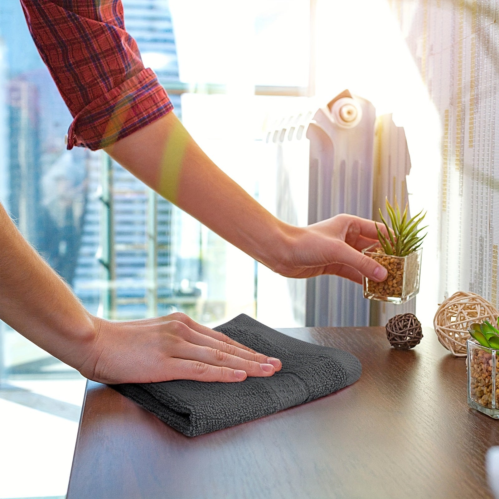 6 ta premium paxta yuvish to'plami, zamonaviy uslubda, juda singdiruvchi, 430 GSM, hammom, spa, sport zaliga mukammal. O'lcham: 33.02x33.02 sm, kosmik mavzu zaruriyati.