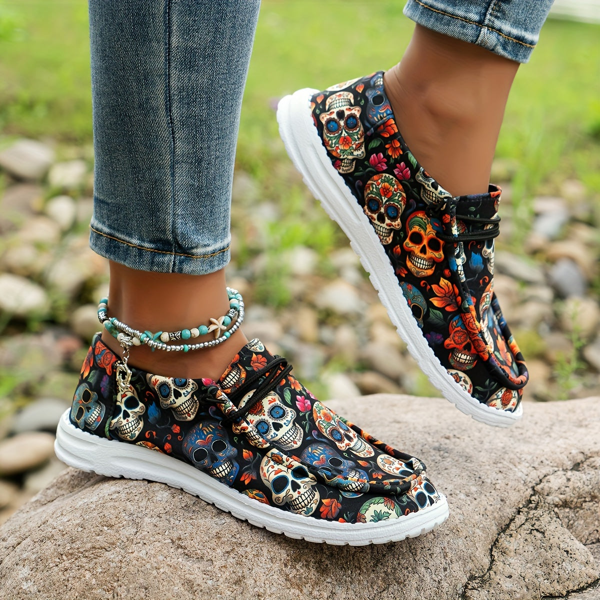 Women's Breathable Skull Print Loafers Slip-On Casual Walking Shoes