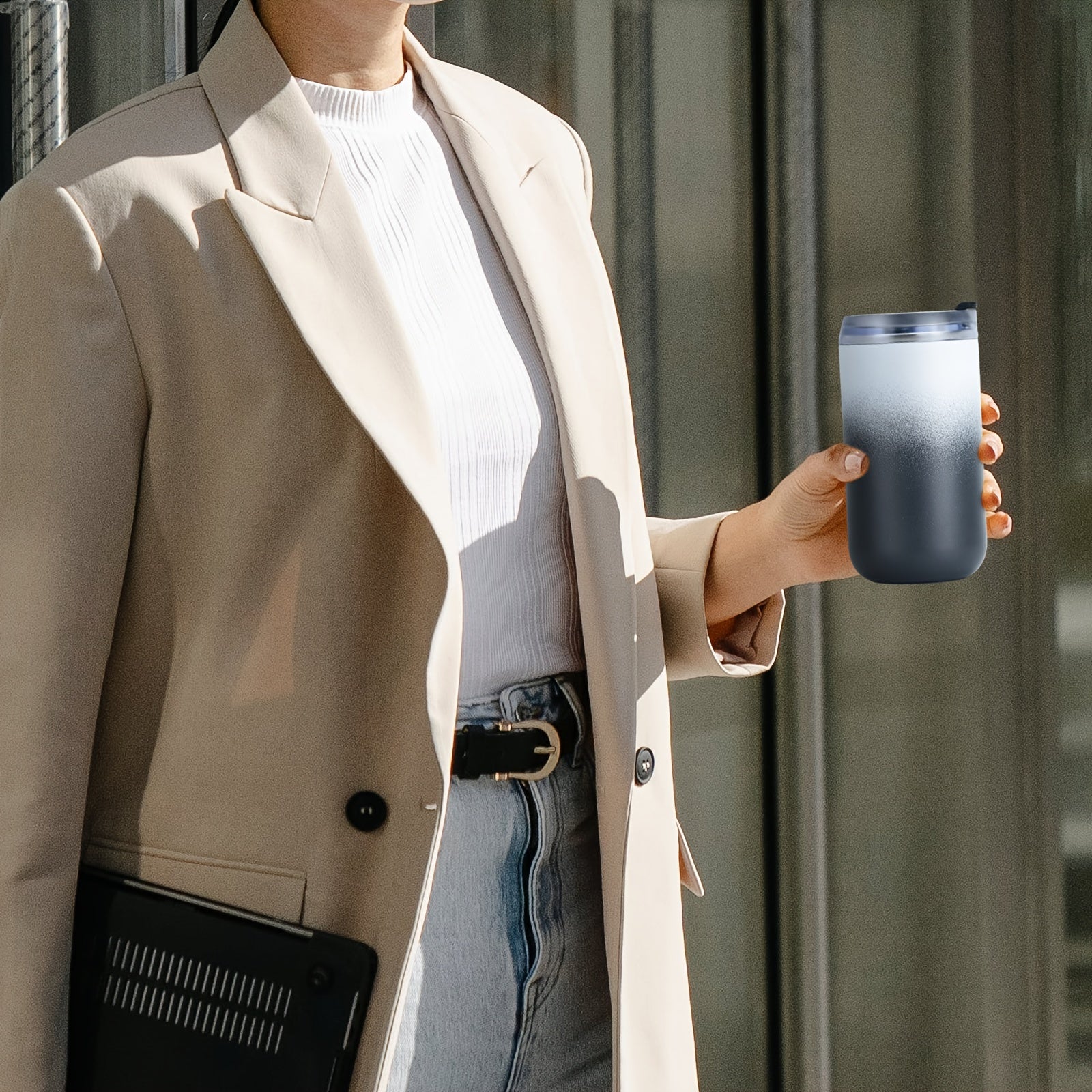 13.5 унций (400 мл) нержавеющая сталь термокружка с герметичной крышкой для горячих и холодных напитков. Без BPA, можно мыть в посудомоечной машине.