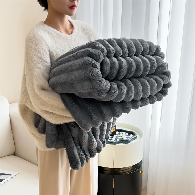Luxurious Plush Fleece Blanket Cozy Throw for Sofa Lounge Soft Insulating