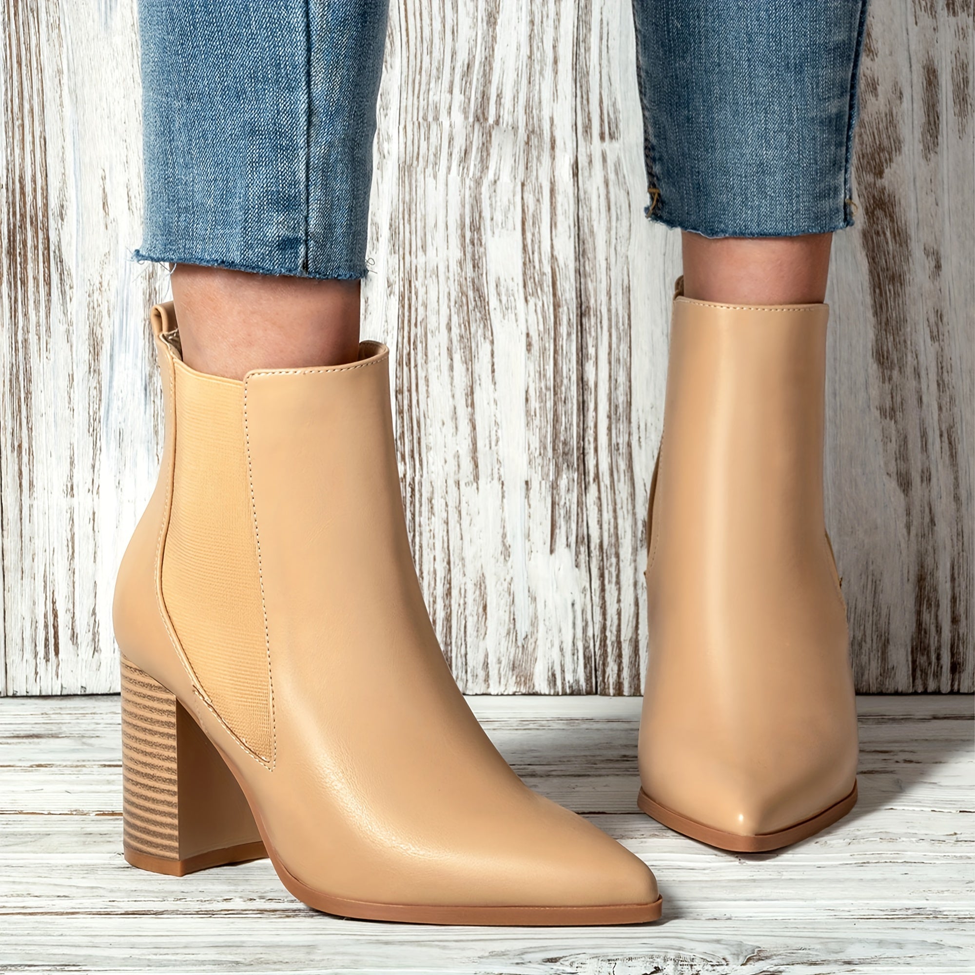 Women's Autumn Winter Short Western Boots with Thick Heels and Pointed Toe