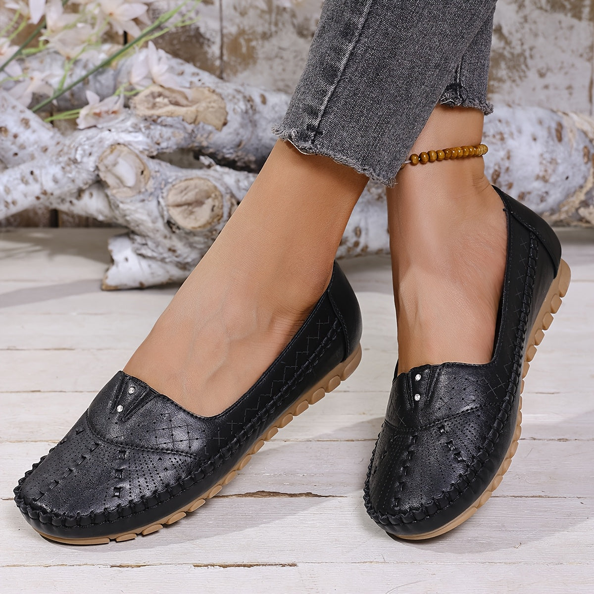 Plus Size Women's Slip-On Rhinestone Ballet Flats Breathable PU Round Toe