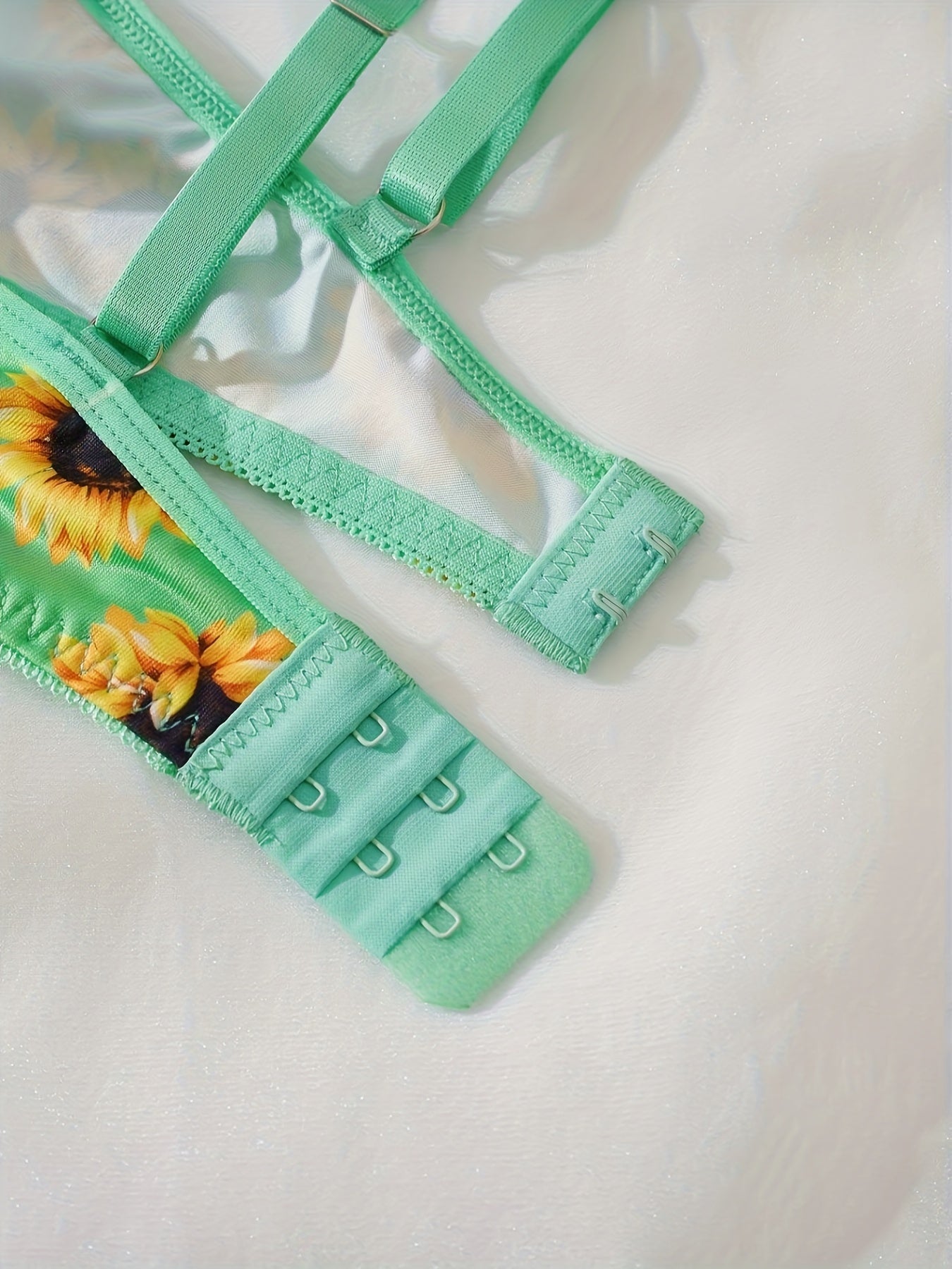 Women's Floral Lace Bralette and Briefs Set Underwear Lingerie