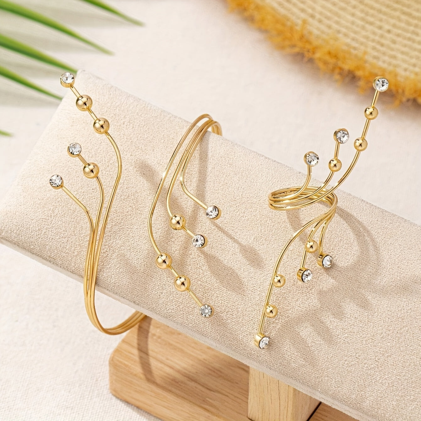 Women’s Gold-Tone Jewelry Set with Pearl and Bead Embellishments for Daily Wear