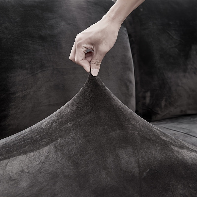 Velvet divan qoplamasi qishki iliqlik va barcha mavsumlar uchun to'liq qoplama ta'minlaydi. Cho'ziluvchan, changdan himoyalangan va elastik mato bilan tozalash oson. Orqa tayanch va yostiq qoplamasi uchun sirpanmas xususiyatlarni o'z ichiga oladi.