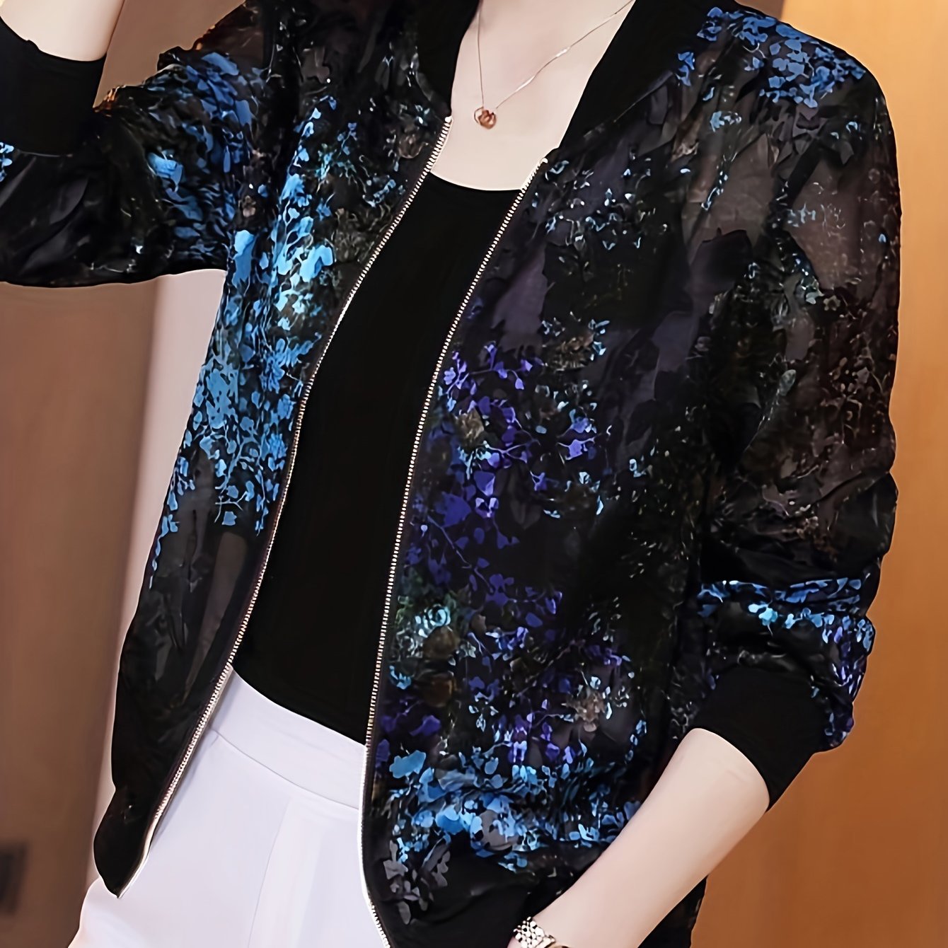 Women's Floral Print Zip-Up Lightweight Jacket for Spring and Summer