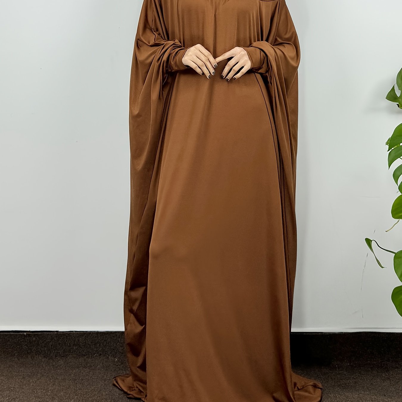Women’s Solid Color Long Sleeve Hooded Maxi Abaya in Polyester
